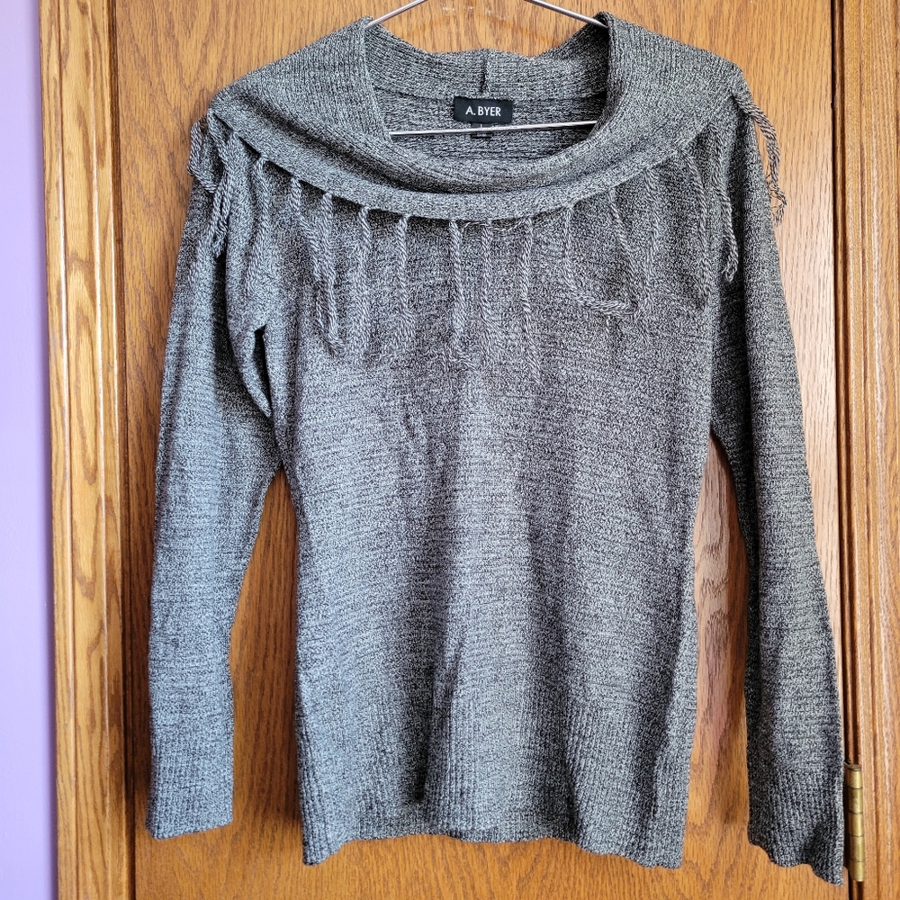 NWOT A Byer Sweater